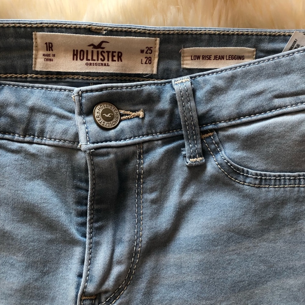 2 for 25 💜 Hollister Low Rise Jean Leggings